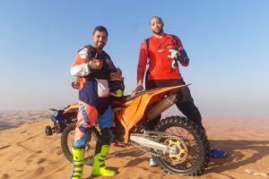 Motocross-group-tour-in-Dubai-Deserts