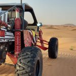 Driving_buggies_in_Dubai_Deserts