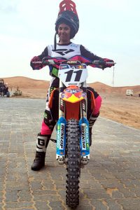 ladies_dirt_bike_mx_motocross_training_in_Dubai