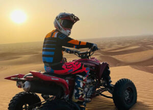4-yamaha-raptor-700cc-quad-bike-desert-safari-tour-in-dubai-uae
