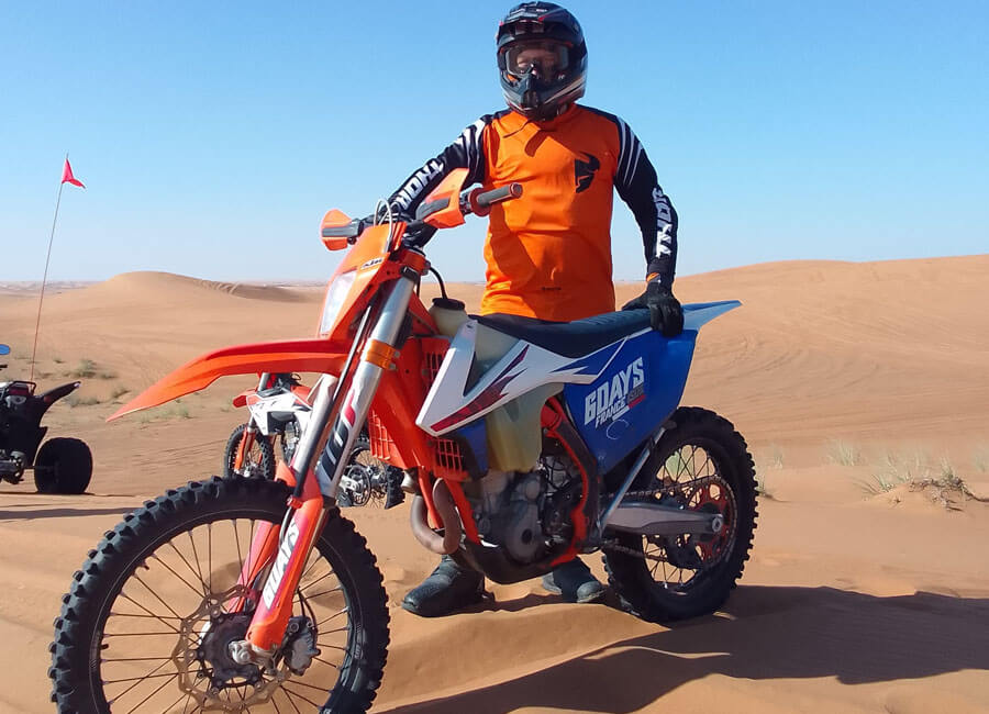 12-enduro-motorcycle-group-adventure-tours-dubai