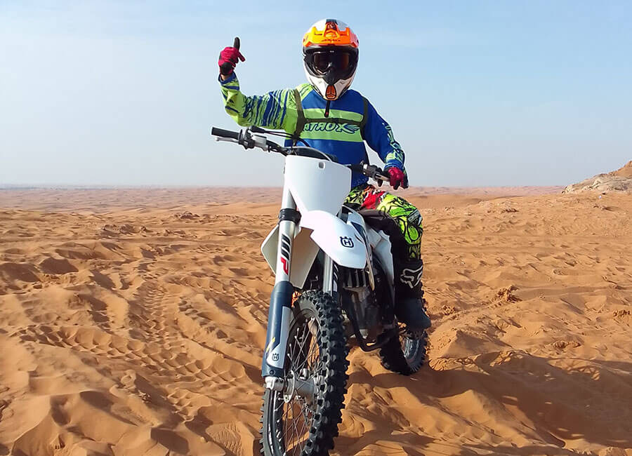 9-husqvarna-motocross-sand-dune-dubai