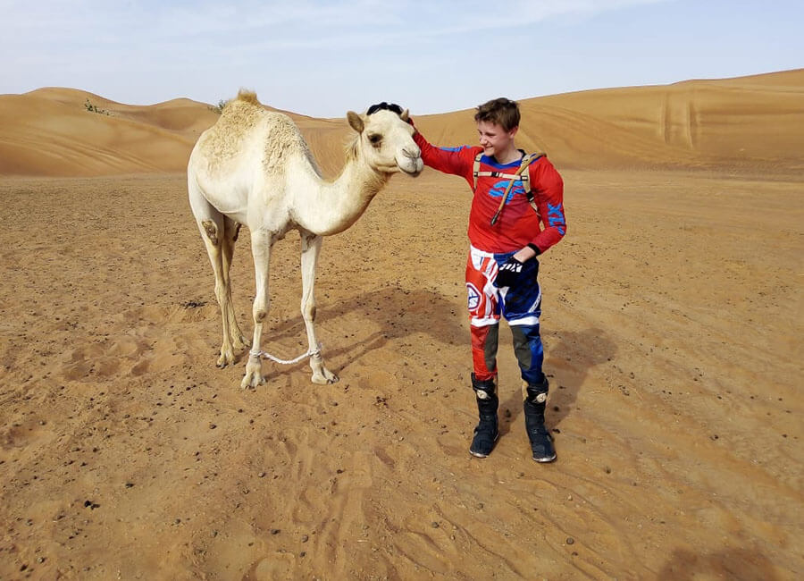 24-enduro-dirt-bike-desert-rider-dubai